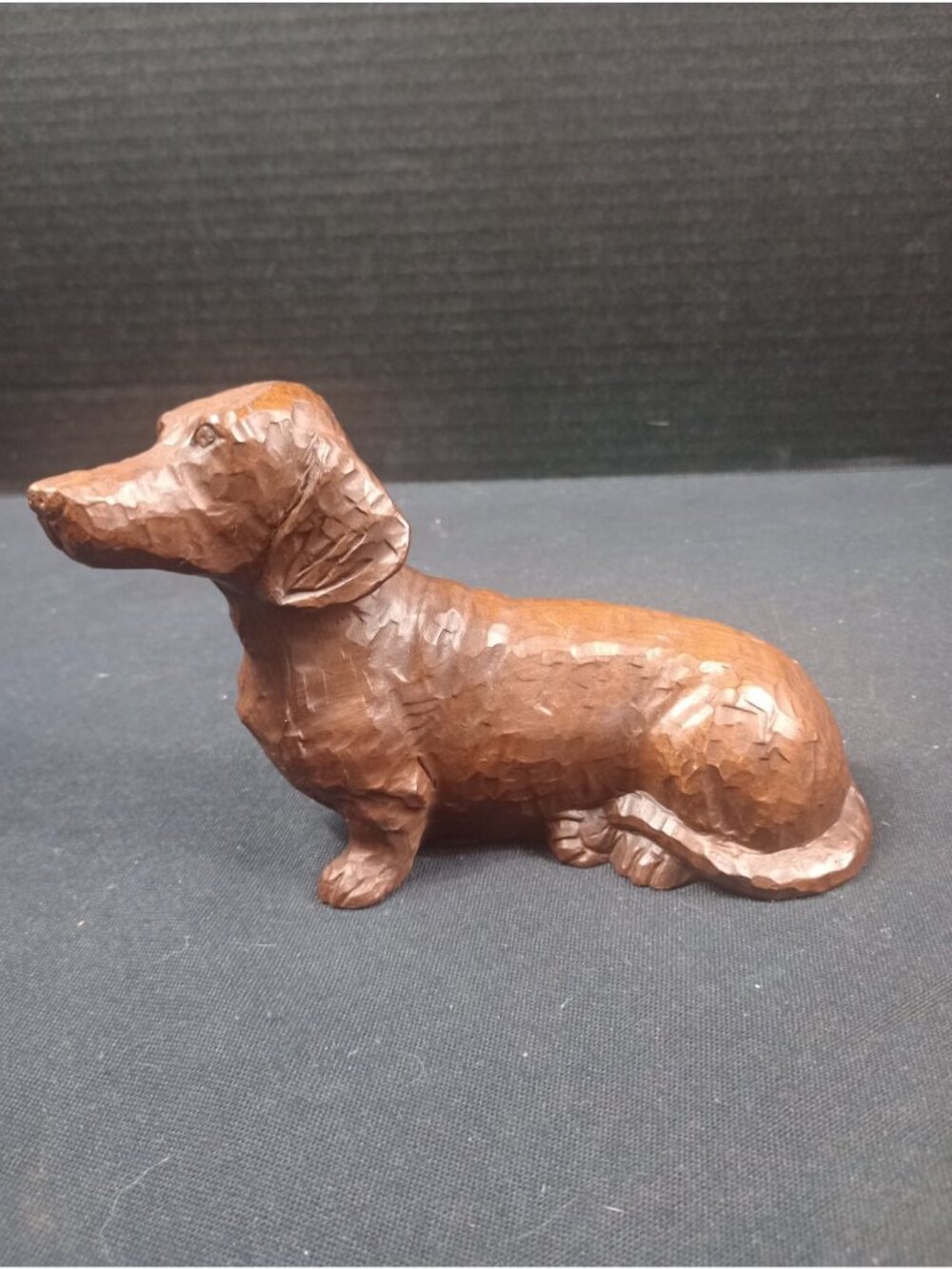 Vintage Labeled Red Mill USA Hand Carved Dachshund 6" Long Dog Figurine